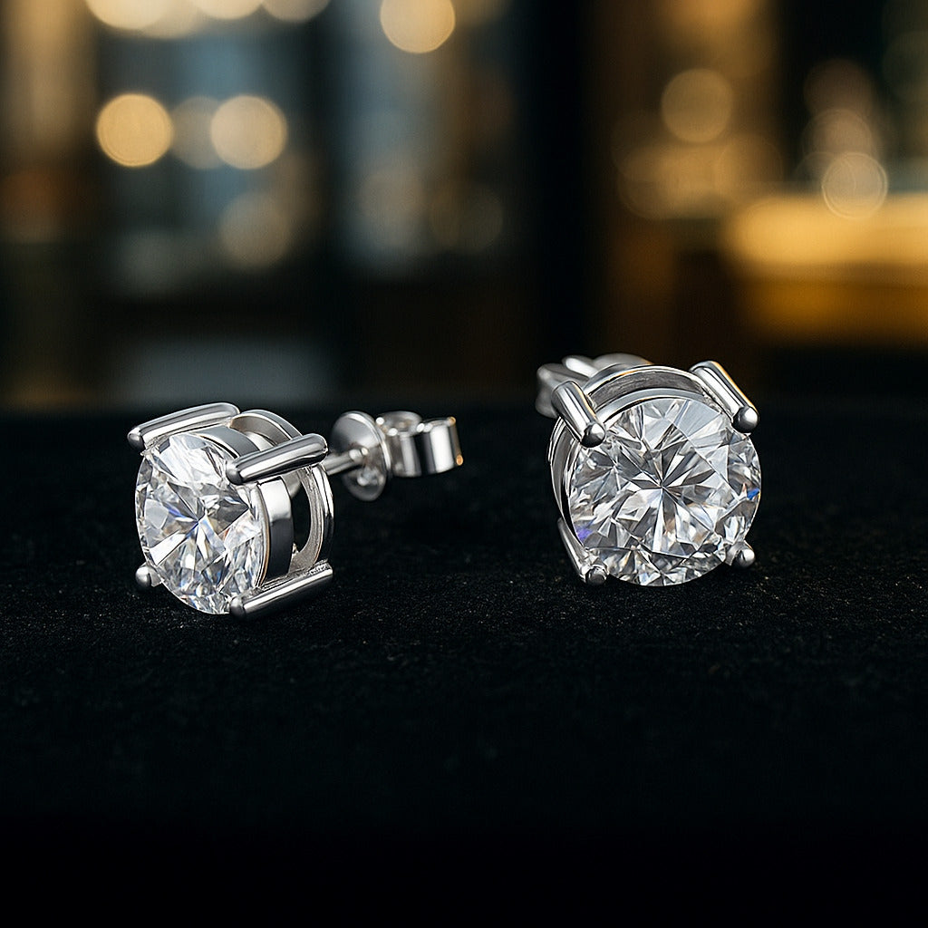 Brinco Solitário Haste Moissanite em Ouro 18k