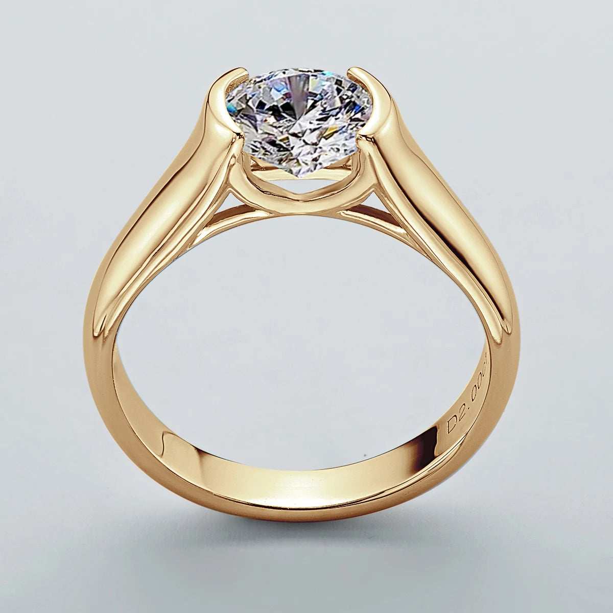 Anel Luar Solitário Moissanite