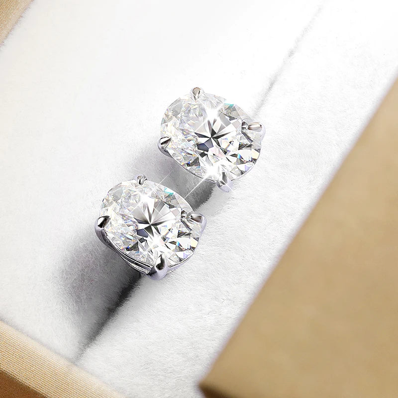 Brinco Solitário Oval Moissanite