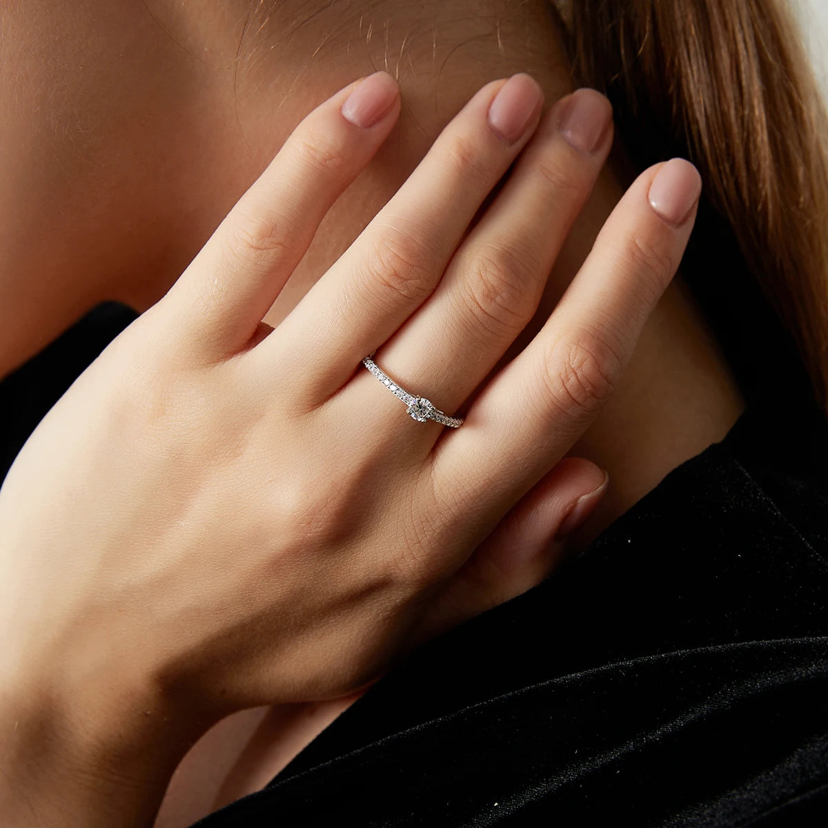 Anel Moissanite Brilhante Cravejado