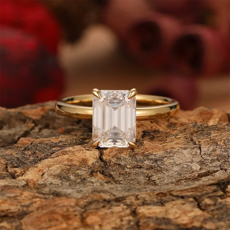 Anel Moissanite Esmeralda Slim Banhado a Ouro 18k