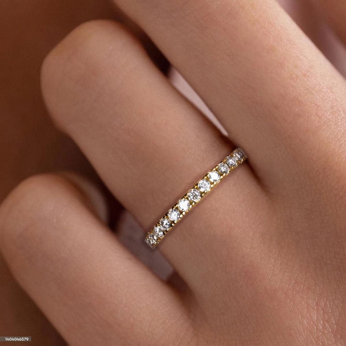 Meia Aliança Aura 20 Pontos Moissanites em Prata Banhada a Ouro