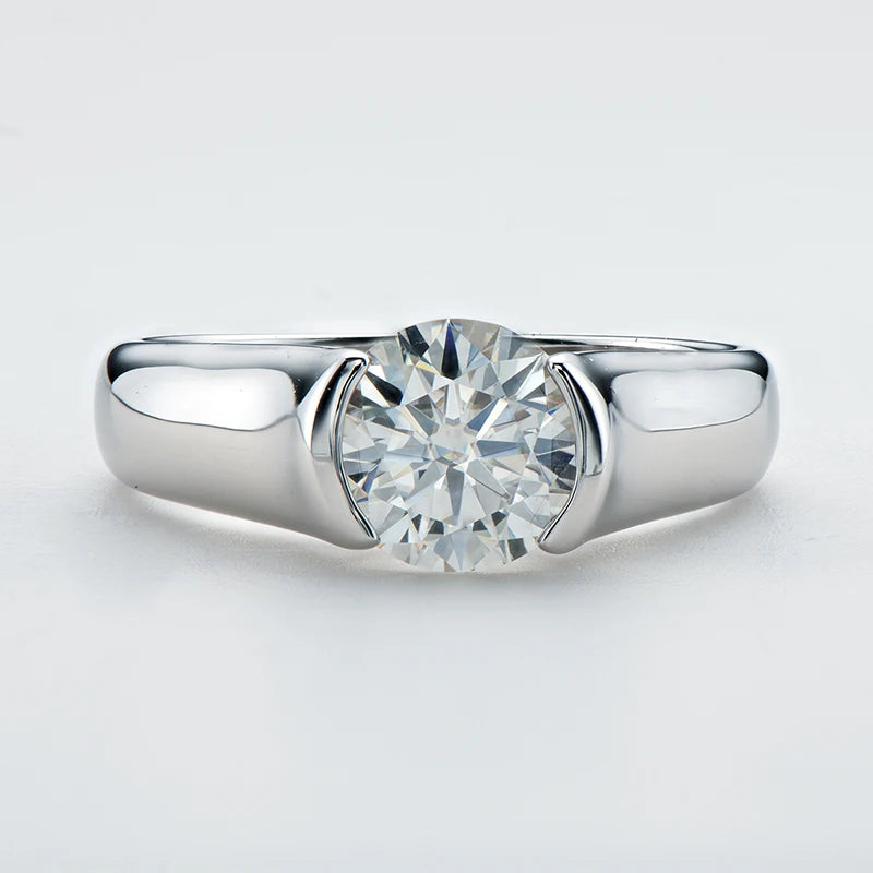 Anel Luar Solitário Moissanite