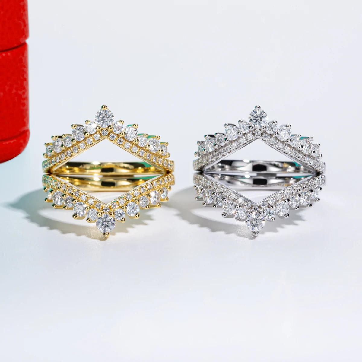 Meia Aliança Coroa Celestial Moissanite