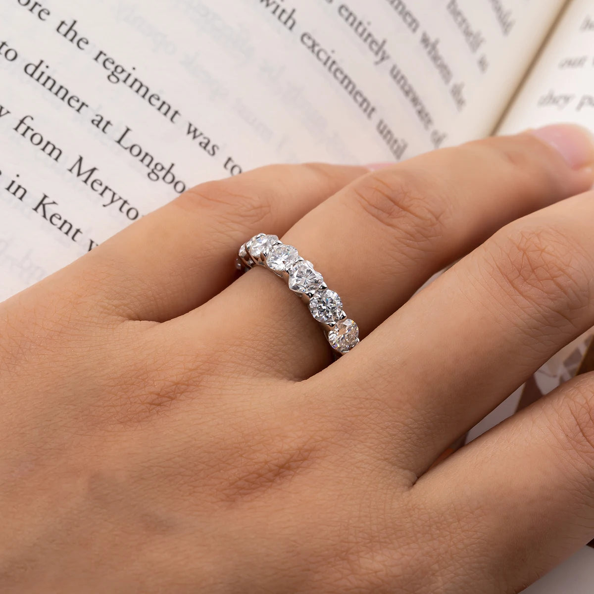 Aliança Fiel Amor 480 Pontos Moissanite Banhada a Ouro 18k