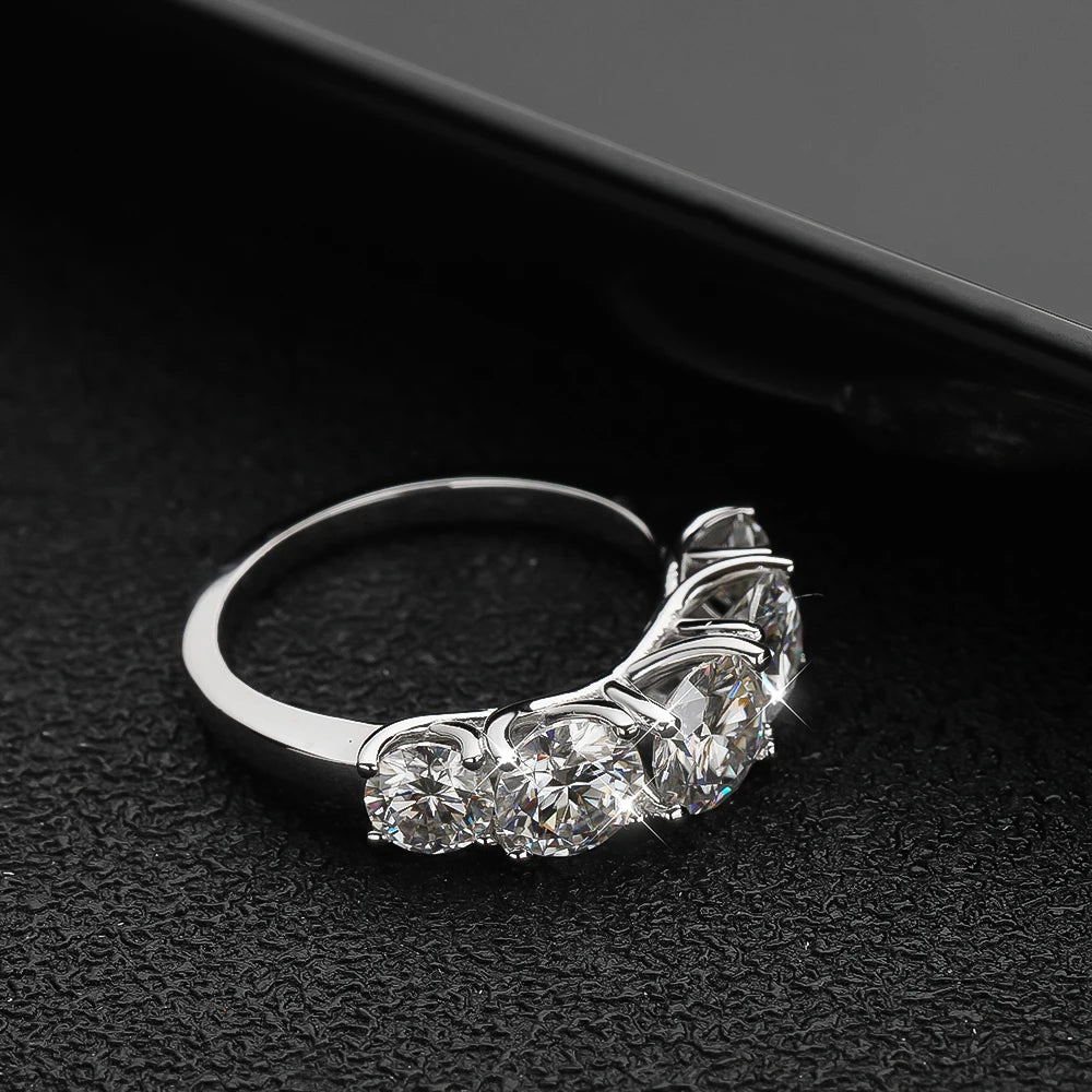 Meia Aliança Crown 360 Pontos Moissanite em Prata - Loratta