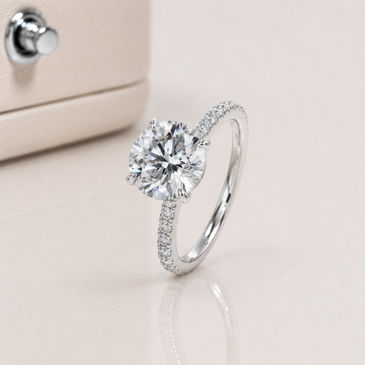 Anel Coroa de Luz Moissanite Banhado a Ouro 18k