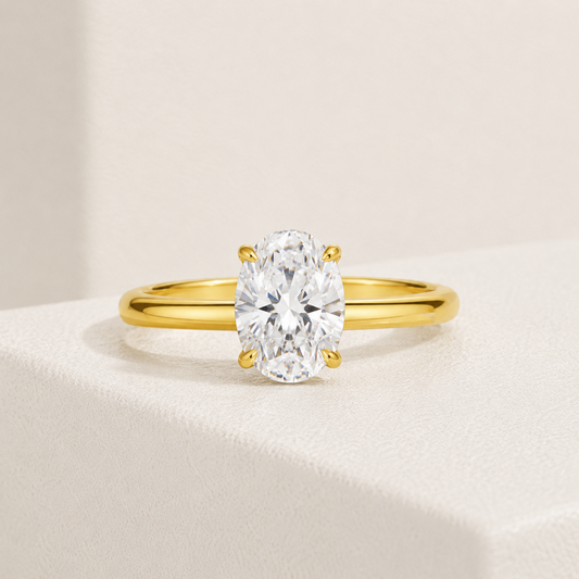 Anel Elegância Oval Moissanite Banhado a Ouro 18k