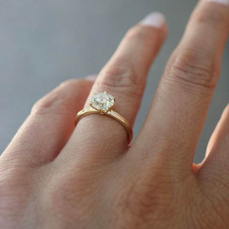 Anel Solitário Brilhante Moissanite Gold