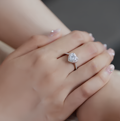 Anel Sweet Heart Moissanite Cravejado
