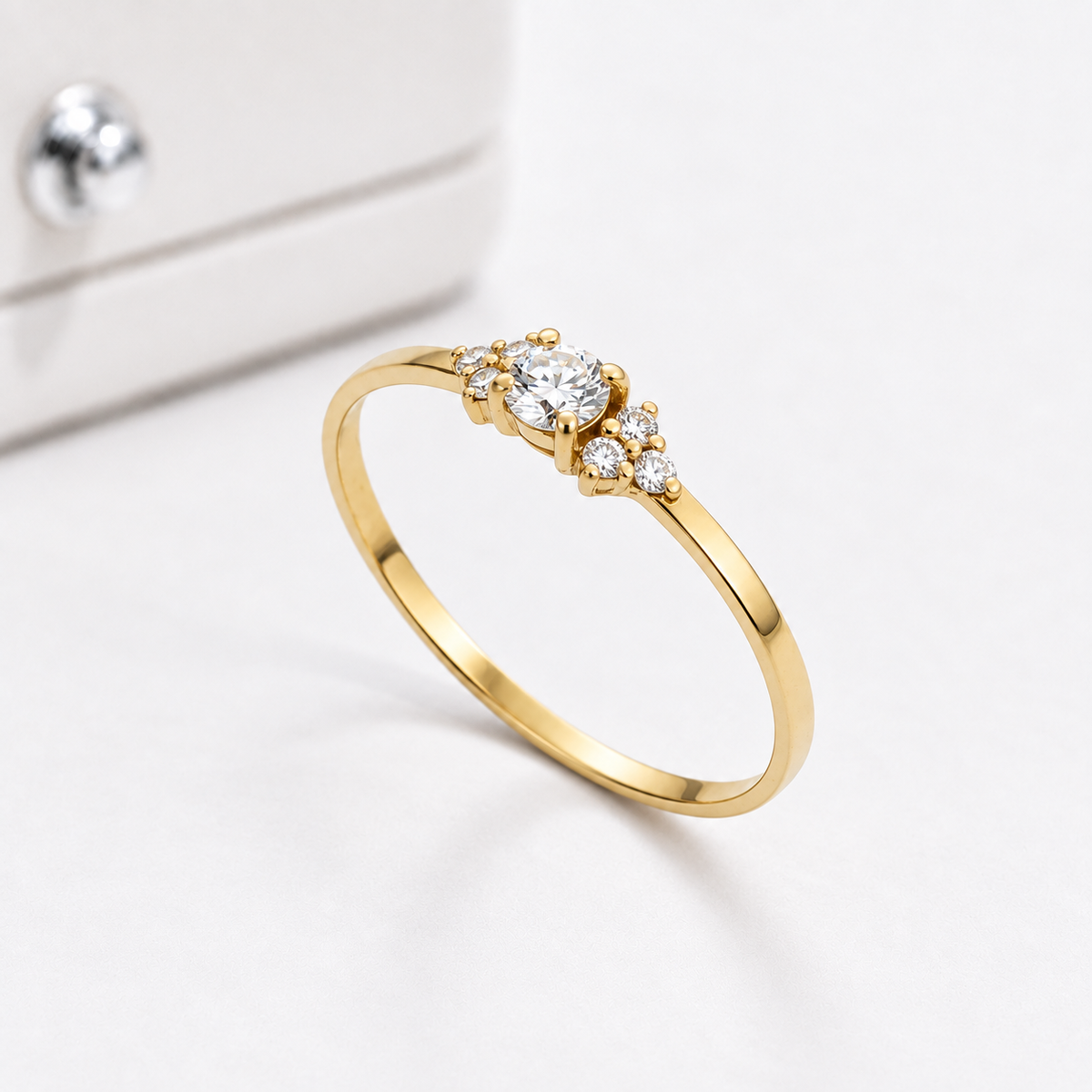 Anel Solitário Antares Moissanite 3mm em Ouro 18k