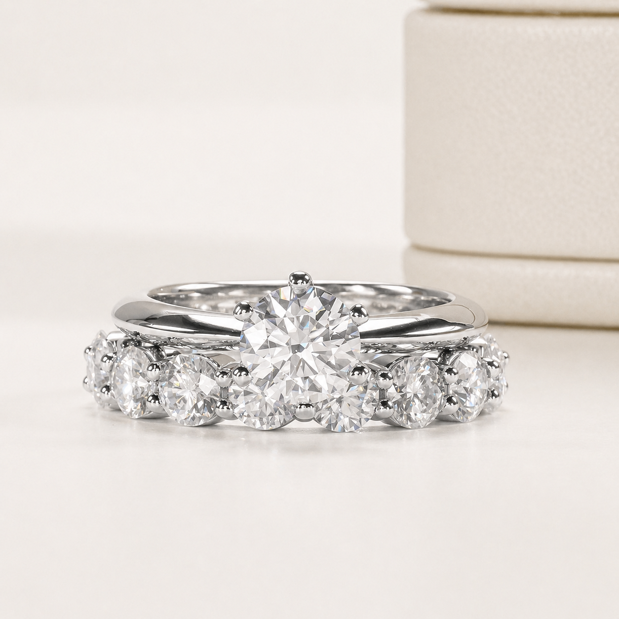 Aliança 400 Pontos Moissanite Banhada a Ouro 18k