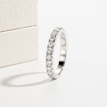 Meia Aliança Shimmer Moissanite Banhada a Ouro 18k