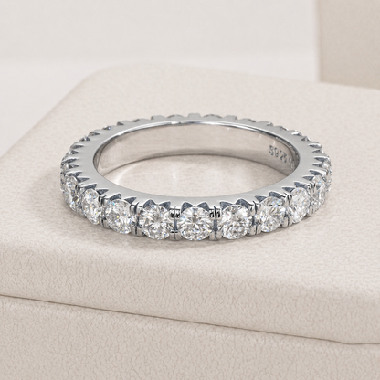 Aliança 200 Pontos Moissanite Banhada a Ouro Branco 18k