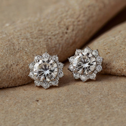 Brinco Flor de Cristal Moissanites em Prata
