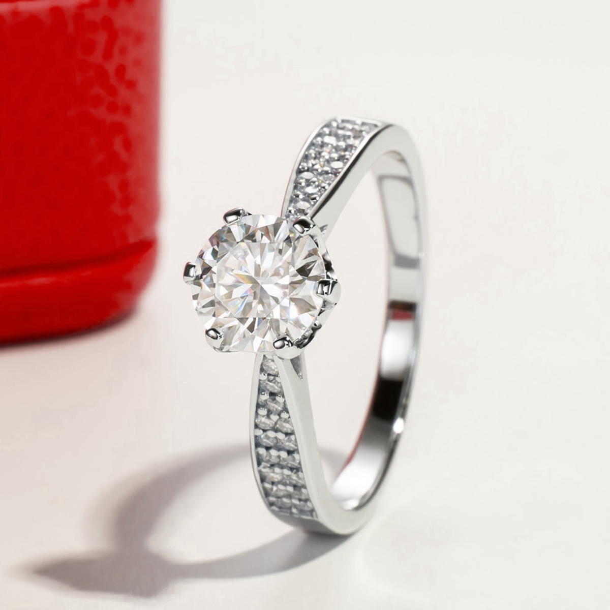 Anel Borealis Moissanite Cravejado