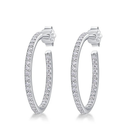 Brinco Argola Cravejado em Moissanites Folheado à Ouro Branco 18k - Loratta 