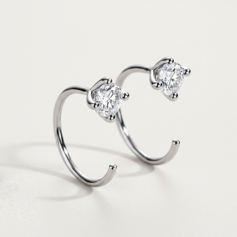 Brinco Ponto Luminoso Moissanite Banhado a Ouro 18k