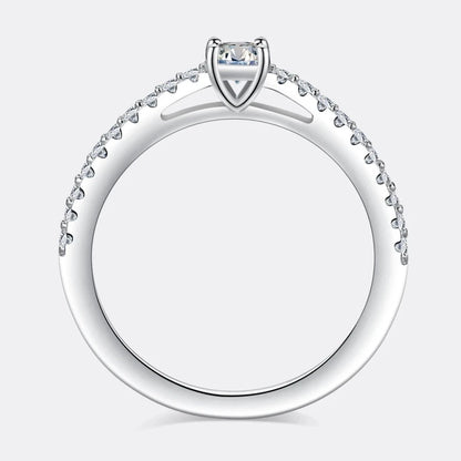 Anel Moissanite Brilhante Cravejado