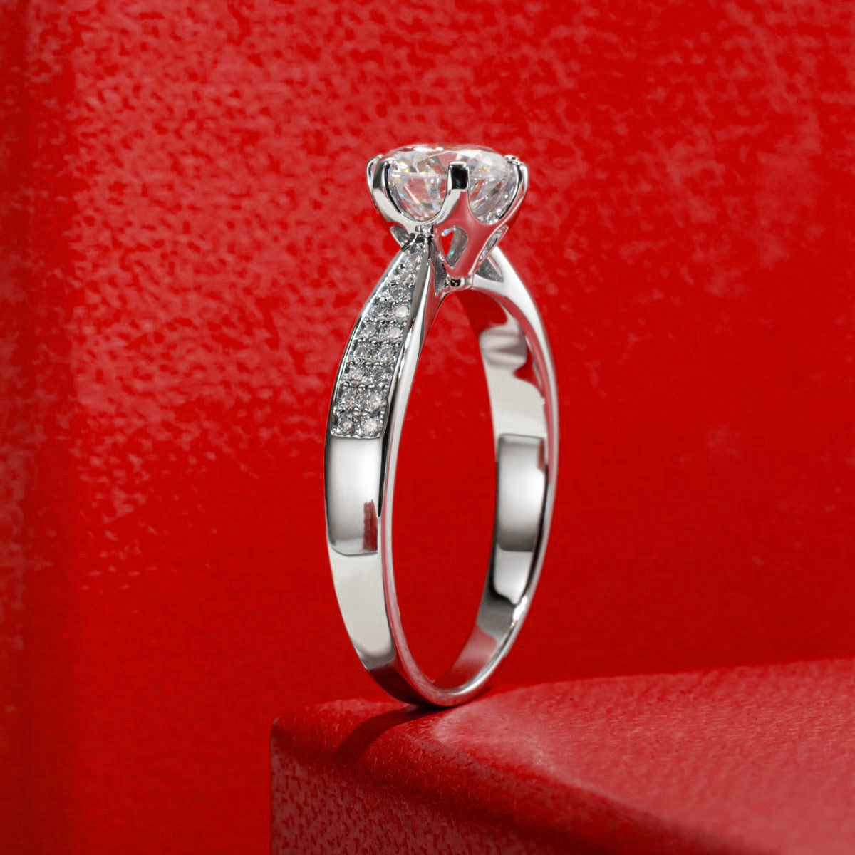 Anel Borealis Moissanite Cravejado