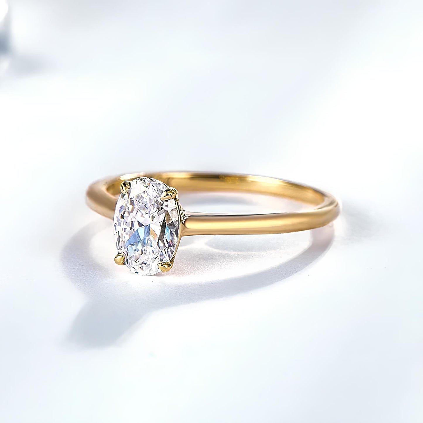 Anel Elegância Oval Moissanite