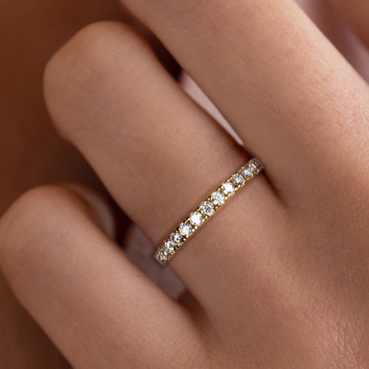 Meia Aliança Aura 20 Pontos Moissanites Banhada a Ouro 18k