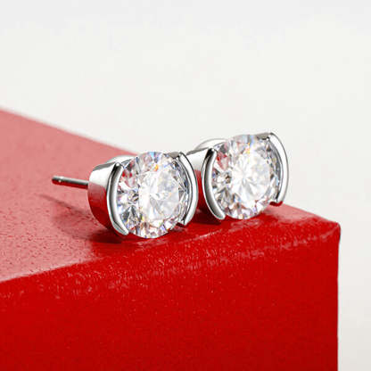 Brinco Ponto de Luz Moissanite