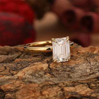 Anel Moissanite Esmeralda Slim Banhado a Ouro 18k