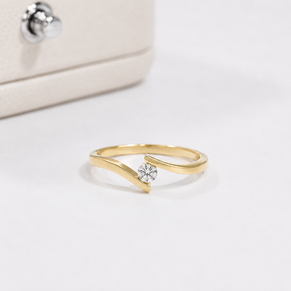 Anel Solitário Polaris Moissanite 3mm em Ouro 18k