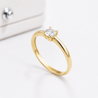 Anel Solitário Sirius Moissanite 4mm em Ouro 18k
