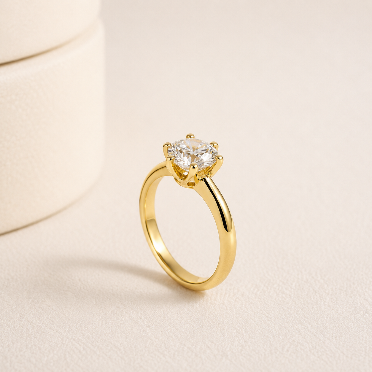 Anel Solitário Solara Moissanite em Ouro 18k