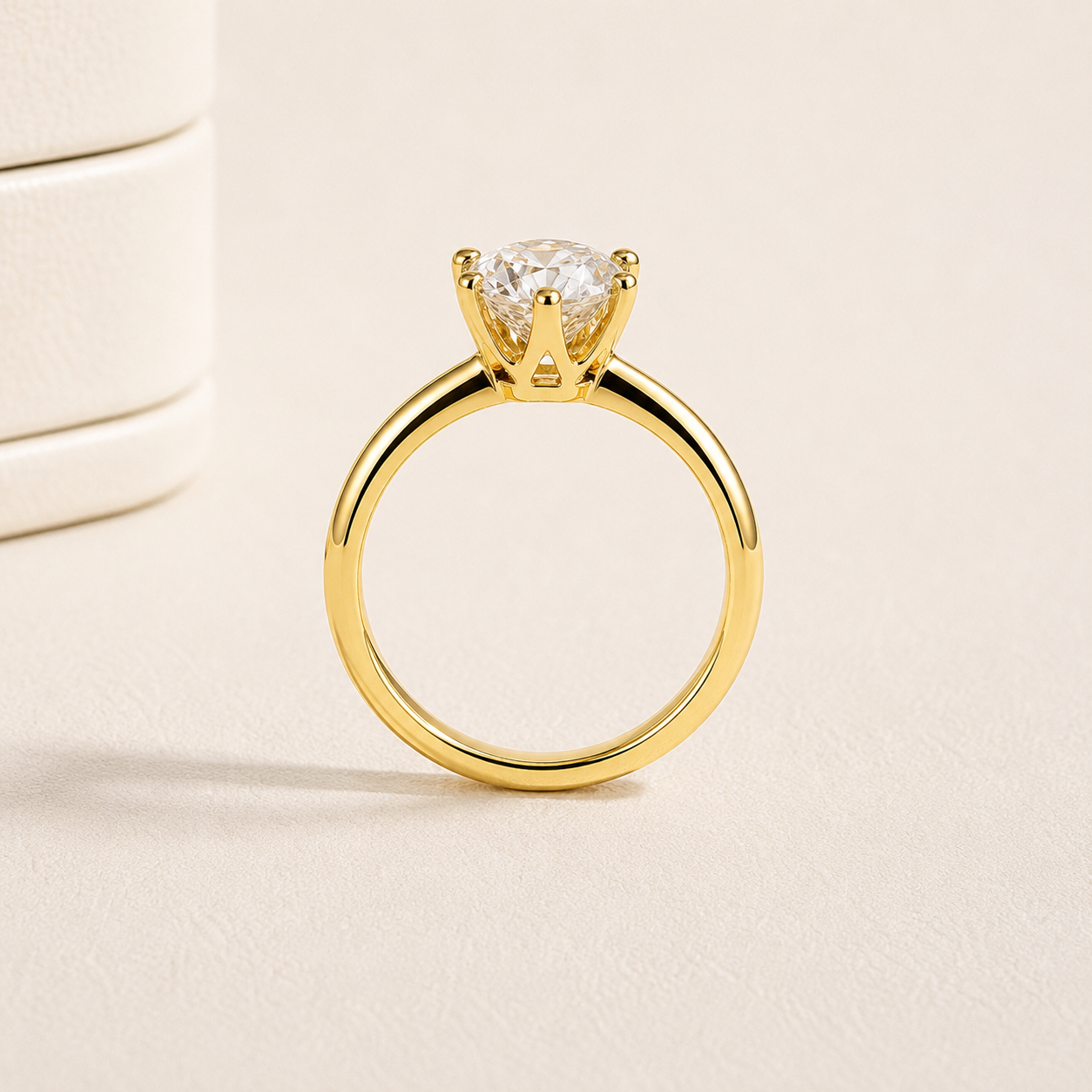 Anel Solitário Solara Moissanite em Ouro 18k