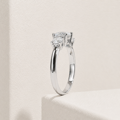 Anel Triplo Brilho Moissanite Banhado a Ouro 18k