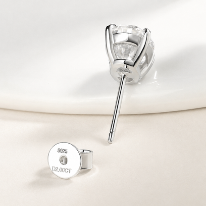Brinco Solitário Oval Moissanite Banhado a Ouro 18k