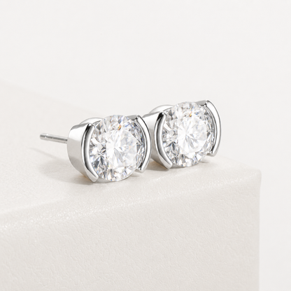 Brinco Ponto de Luz Moissanite Banhado a Ouro 18k
