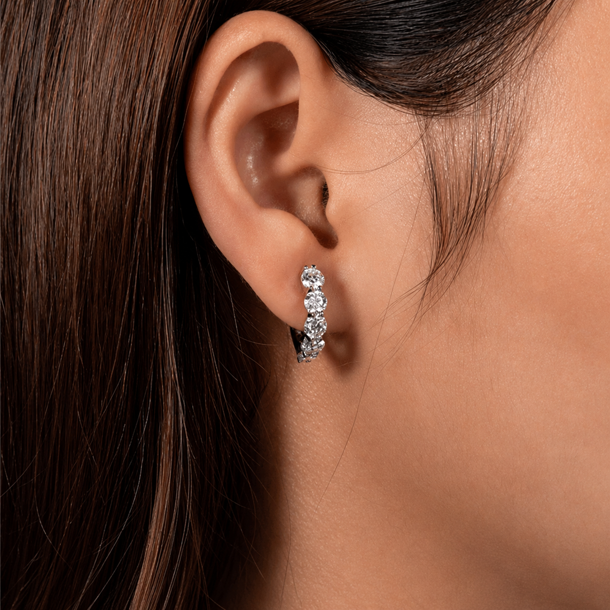 Brinco Quinteto Moissanite Banhado a Ouro 18k