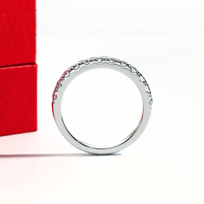 Meia Aliança Shimmer Moissanite Banhada a Ouro 18k