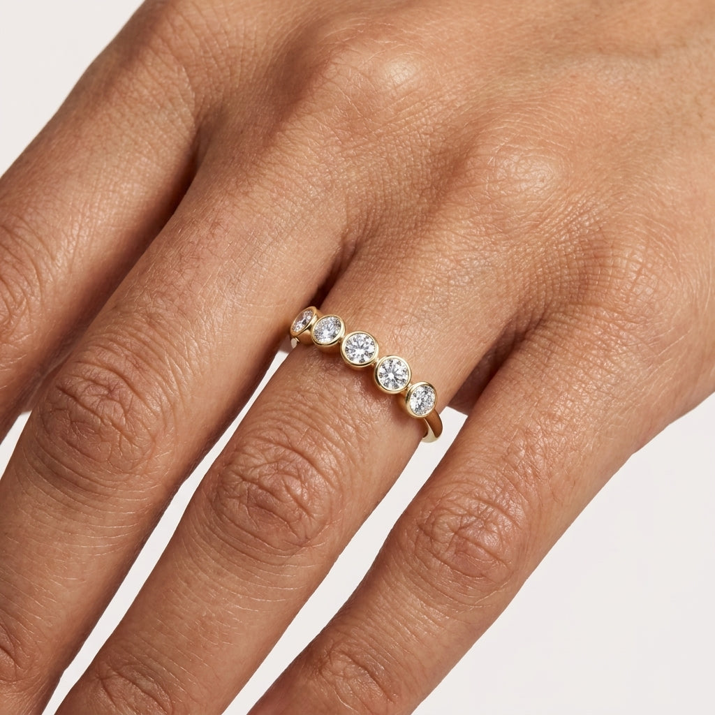 Anel 5 Pedras Moissanite Banhado a Ouro 18k