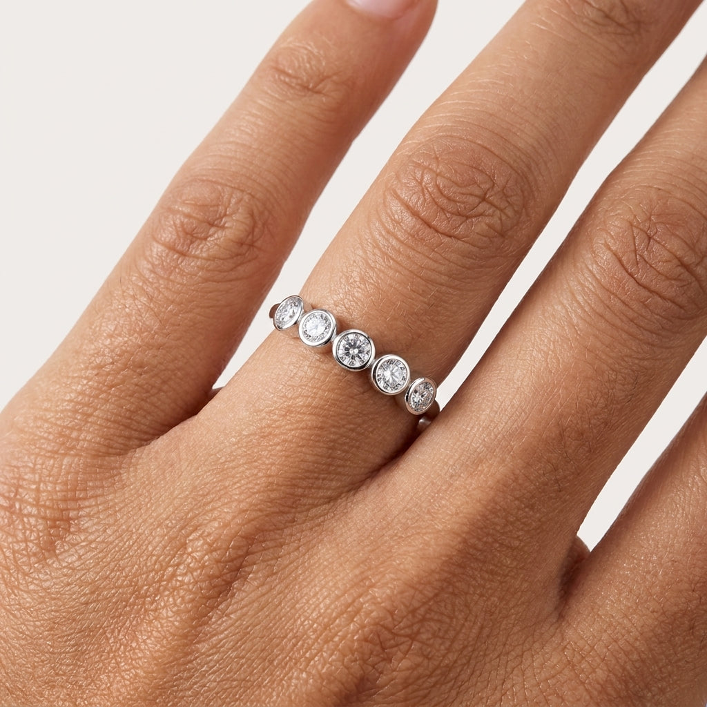 Anel 5 Pedras Moissanite Banhado a Ouro 18k