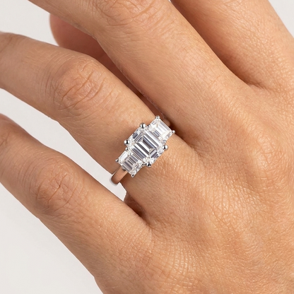 Anel Trigêmeo Esmeralda Moissanite Banhado a Ouro 18k